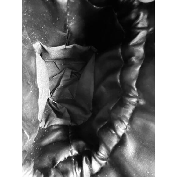 Quilted Mini Drawstring Shoulder Bag Black Pouch Gold Chain Crossbody - Picture 4 of 16